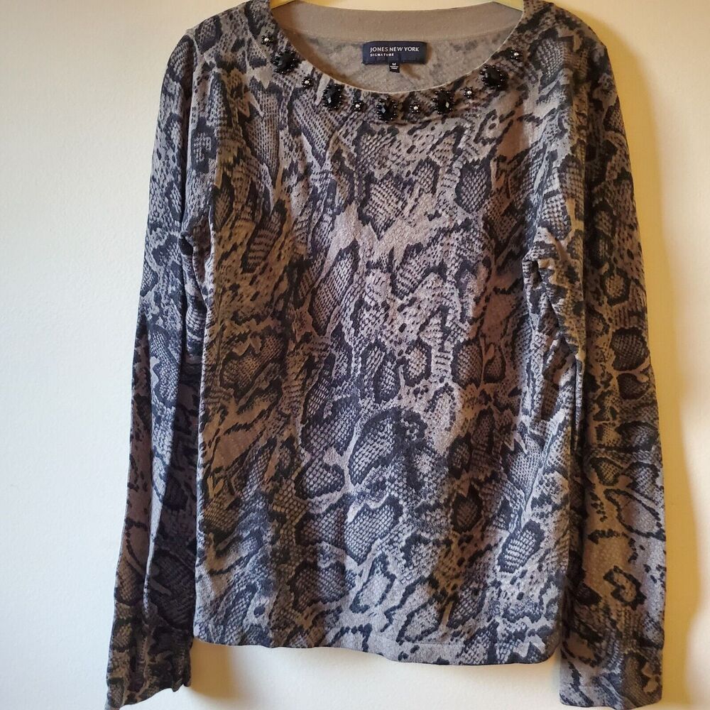 Jones New York Signature Womens Reptile Print Beaded Neckline Sweater Size M
